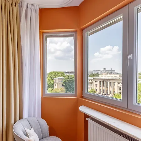 Playful & Bright 1br Near The Faculty Of Law