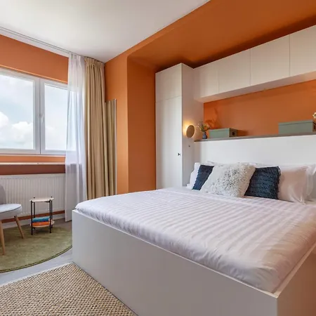 Апартаменты Playful & Bright 1br Near The Faculty Of Law