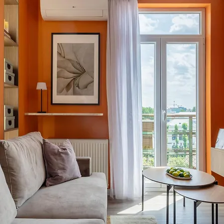 Playful & Bright 1br Near The Faculty Of Law Appartement Boekarest