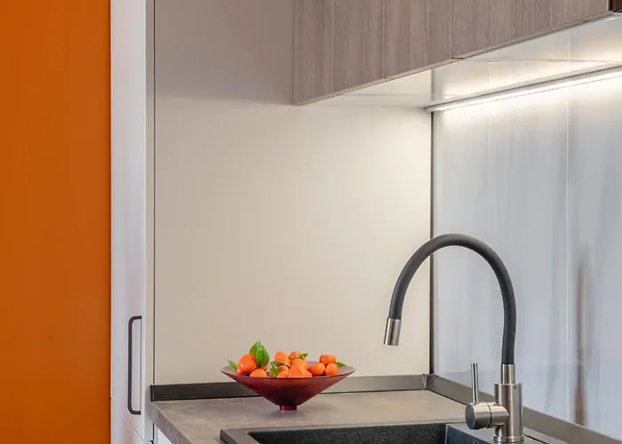 Playful & Bright 1br Near The Faculty Of Law * بوخارست