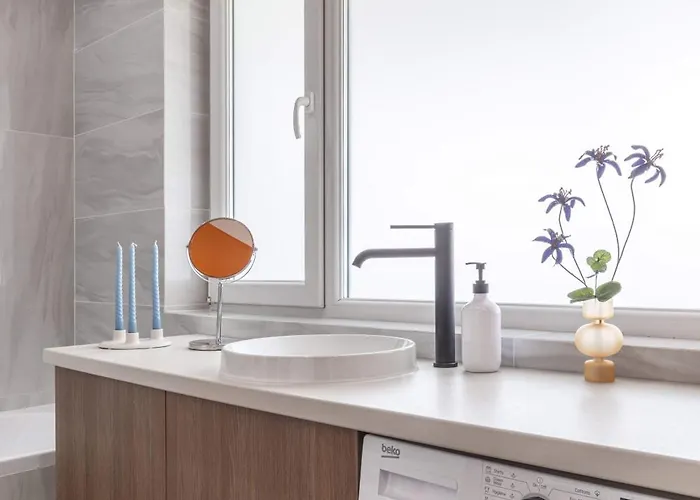 Playful & Bright 1br Near The Faculty Of Law شقة بوخارست