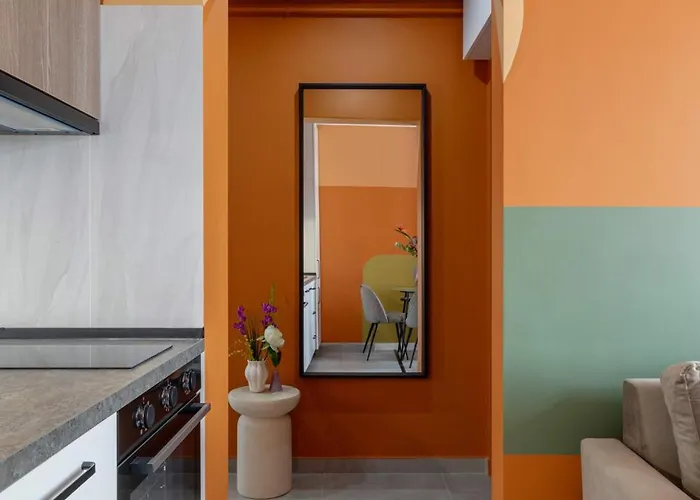 Playful & Bright 1br Near The Faculty Of Law بوخارست