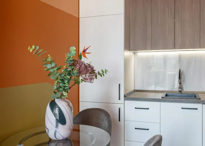 Playful & Bright 1br Near The Faculty Of Law * Bukarest